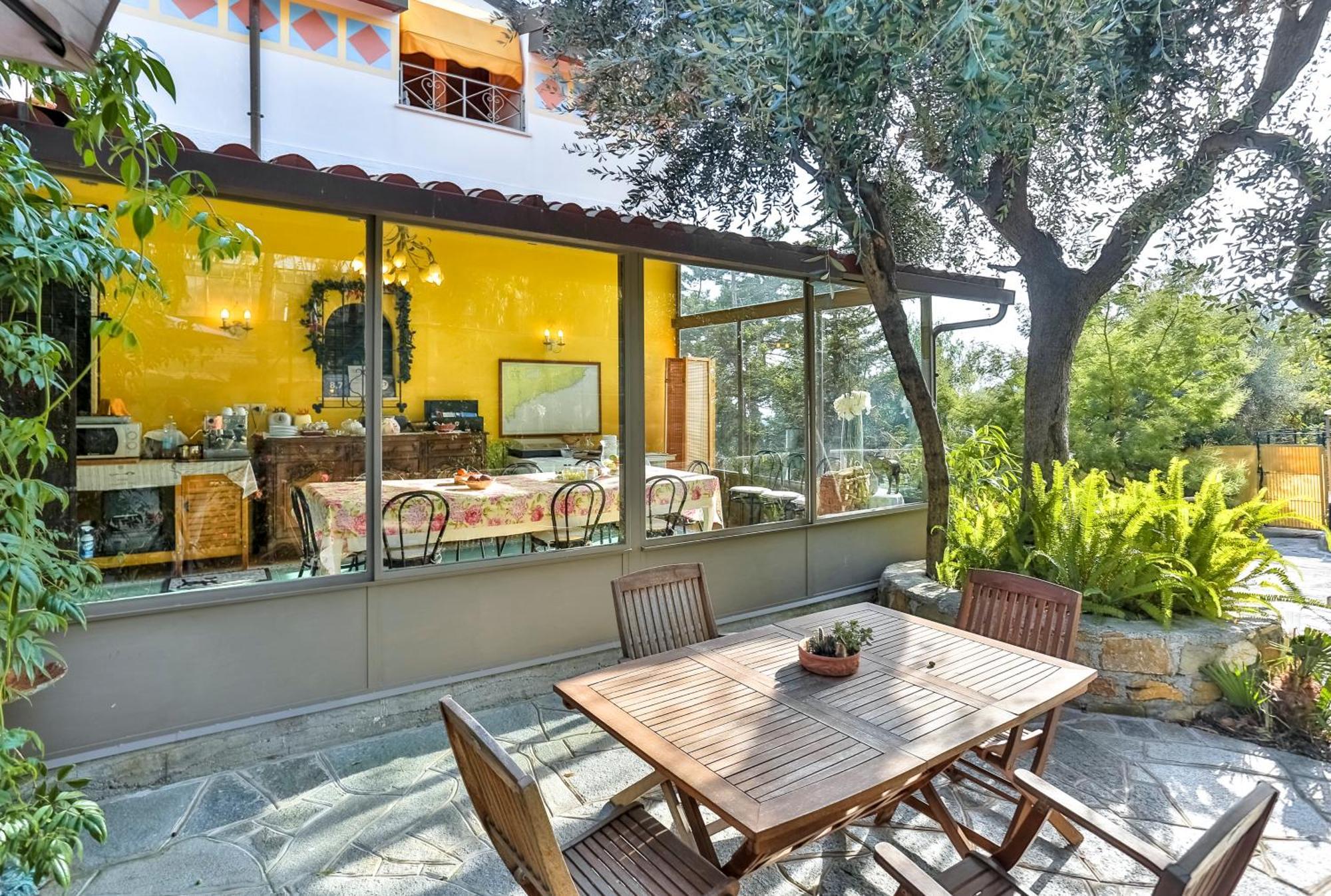Suite Roxanne Sanremo Luaran gambar